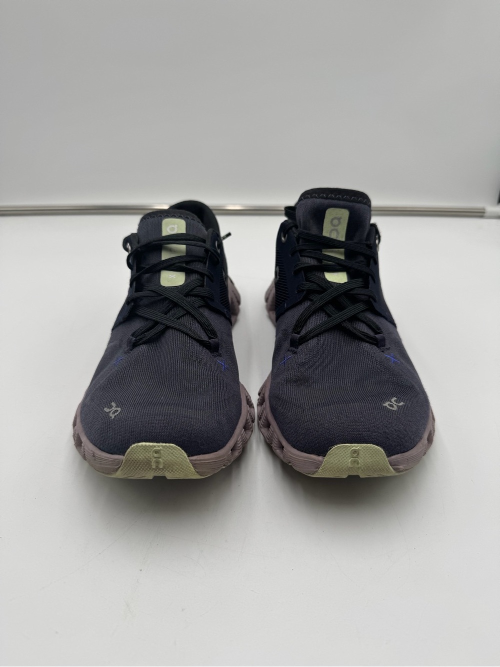 On Cloud X Running Shoes Womens Size 9 Swiss Engineering Navy Purple Sneakers